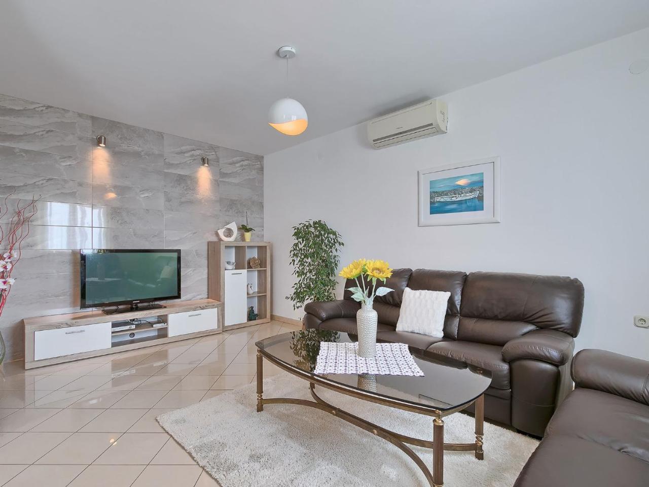 Apartment Noa Πούλα Εξωτερικό φωτογραφία
