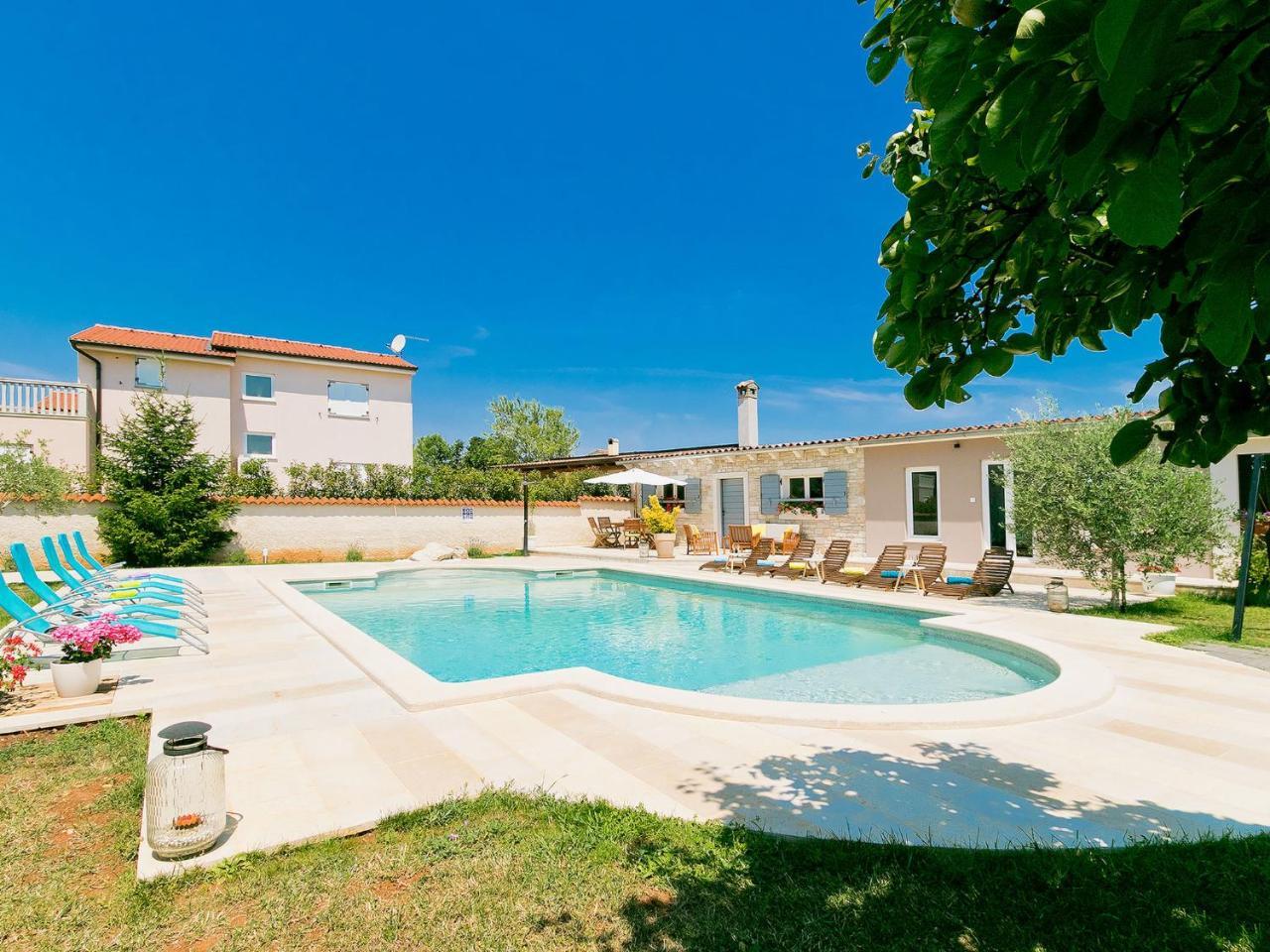 Apartment Noa Πούλα Εξωτερικό φωτογραφία